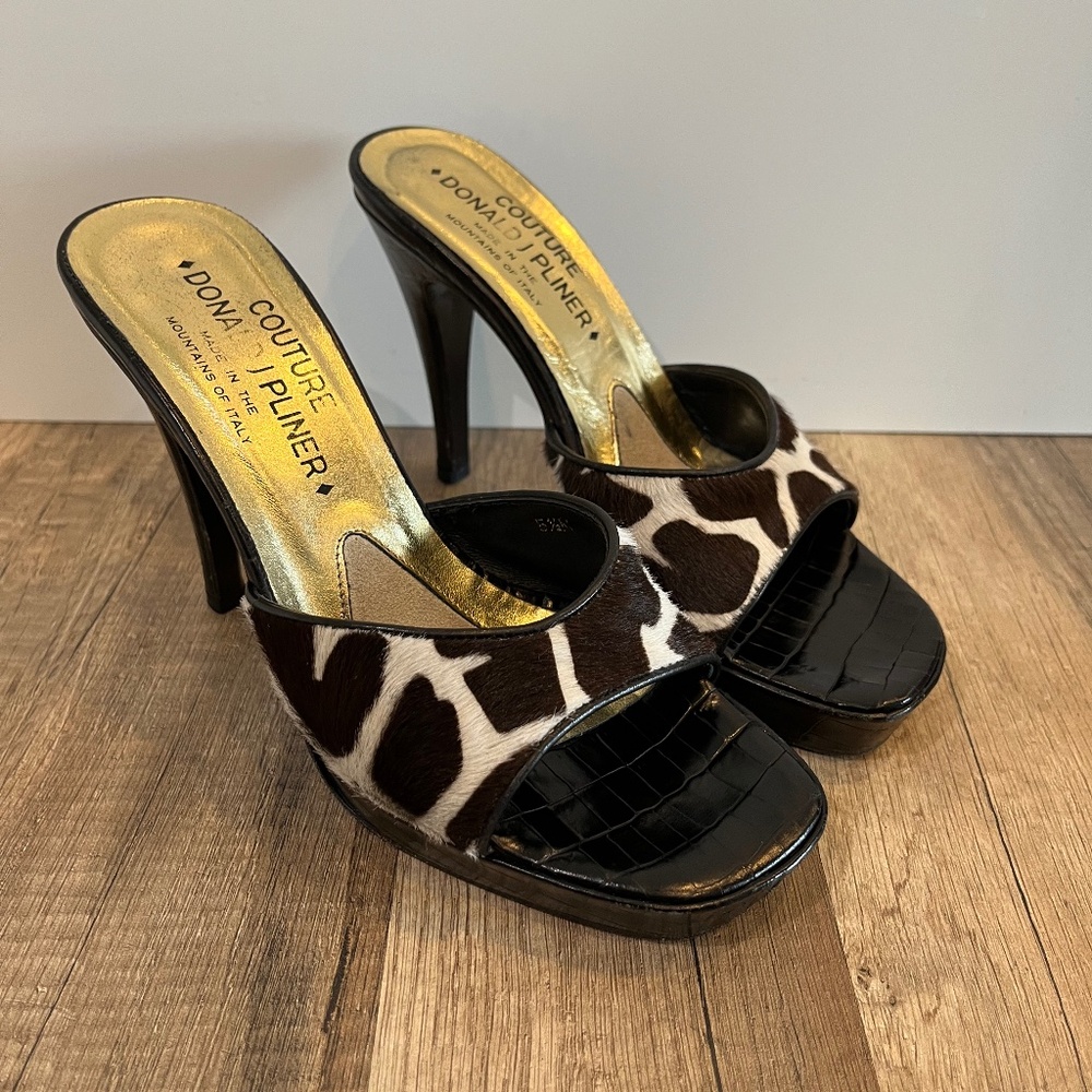 Donald J. Pliner Size 5.5, Animal Calf Hair Platform Open Toe Heels.
